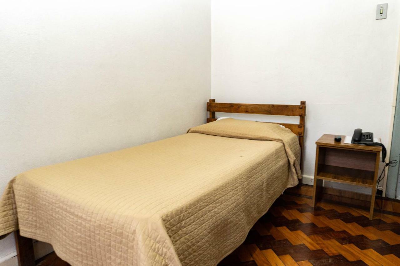 Hotel City Hotel